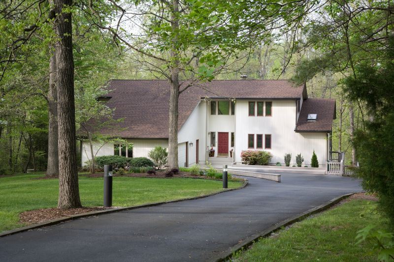 Blacktop Driveway Sealing in Grand Rapids, MI